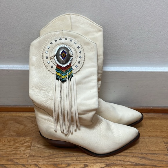 White Leather Beaded Cowboy Boots - Picture 4 of 9